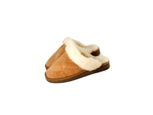 Buy cork slippers. Buy cork slippers in Spain. Buy cork slippers in Portugal. Buy cork slippers in the Canary Islands