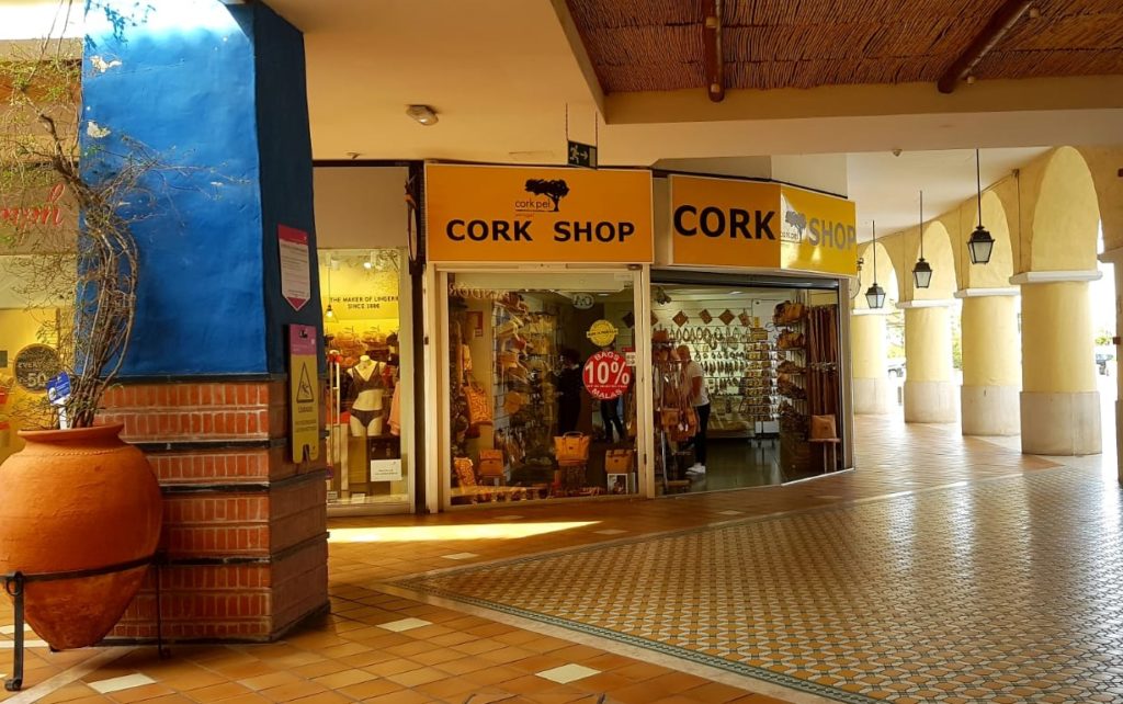 Cork Shop in Portugal Guia